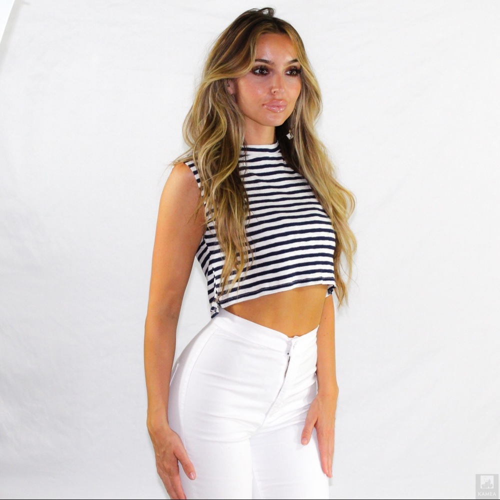 Olivaceous Affable striped crop tank